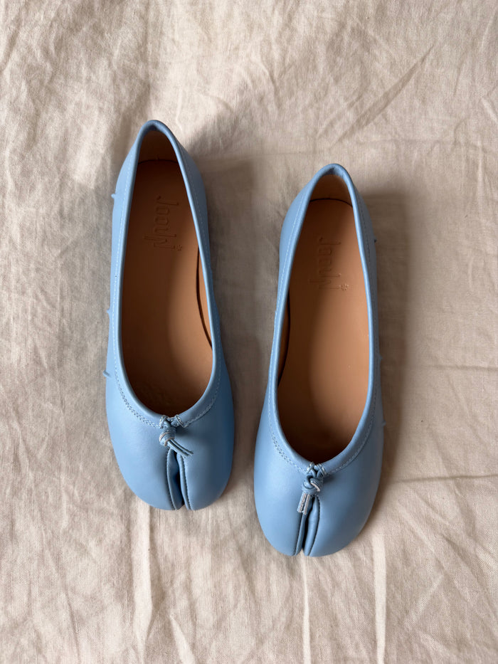 Madison Tabis (Genuine Leather)