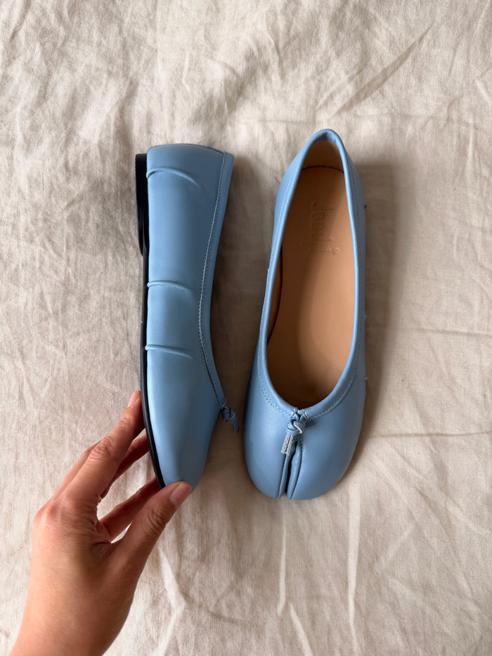 Madison Tabis (Genuine Leather)