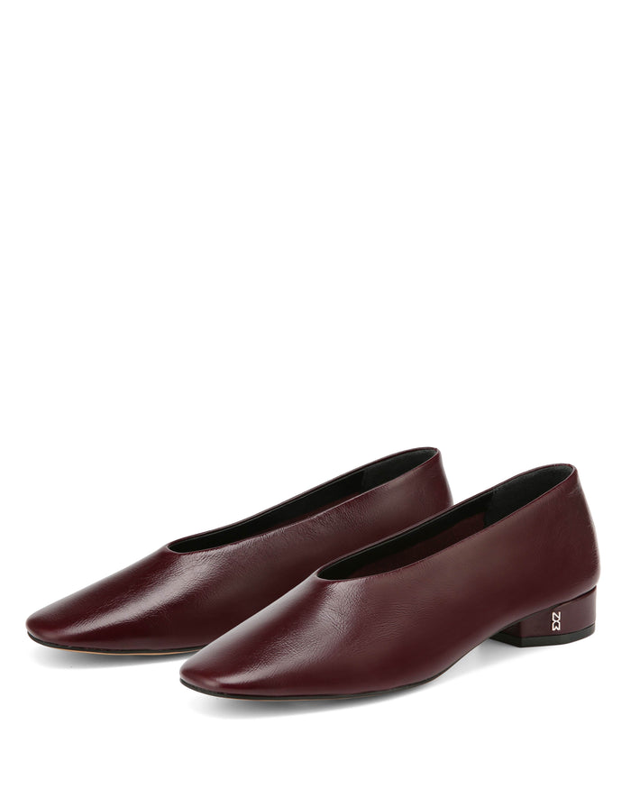 Art Burgundy Leather