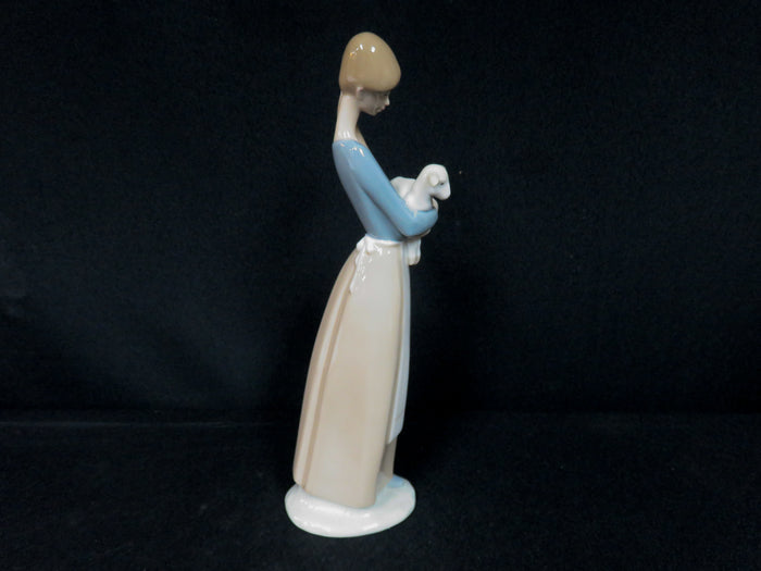 Lladró Figurine