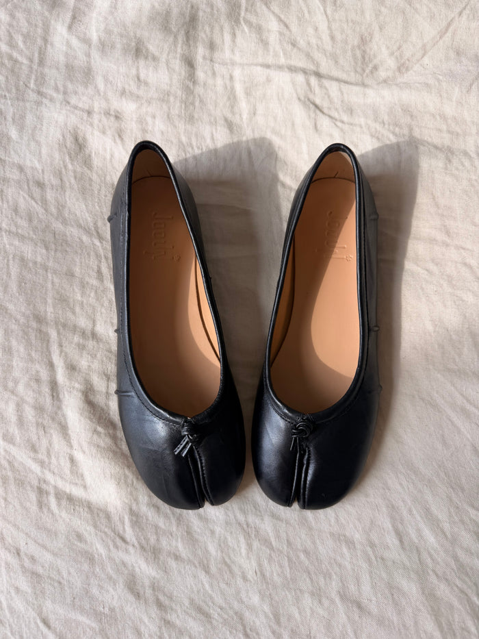 Madison Tabis (Genuine Leather)