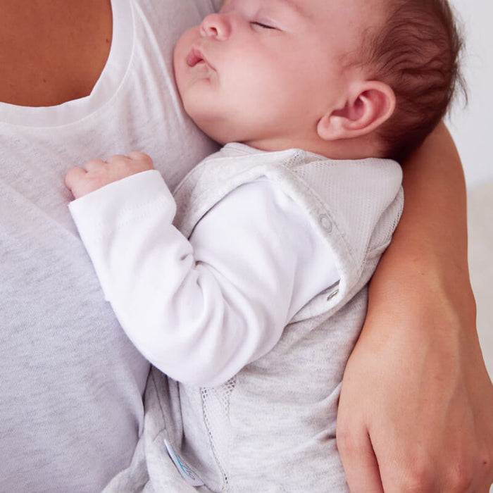 Purflo Swaddle to Sleep Bag 2.5 TOG - Minimal Grey